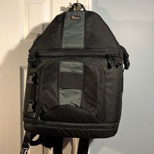 Lowepro Slingshot 302 AW
